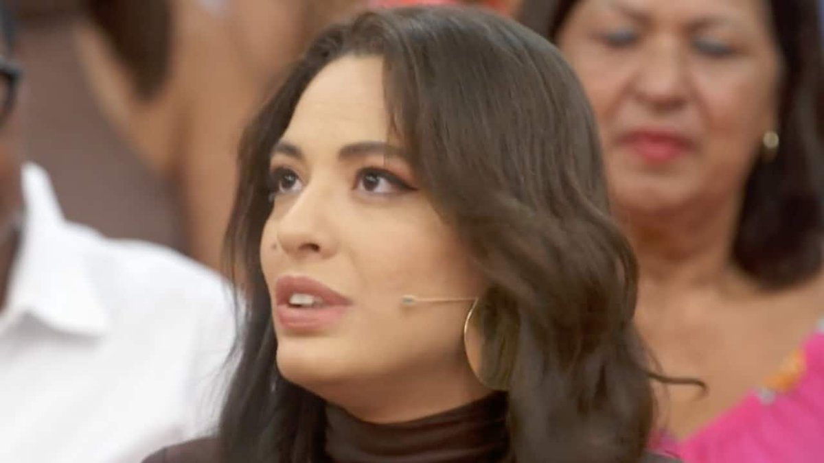 ObsFamosos's tweet photo. #Beatriz Reis, do ‘#BBB24’, diz que curou fã da depressão | https://t.co/hnpwvuIRhy
#BBB #BeatrizBBB #BeatrizBBB24 #BeatrizReis #EmOff #Encontro #Televisão https://t.co/EipXwuIMCC
