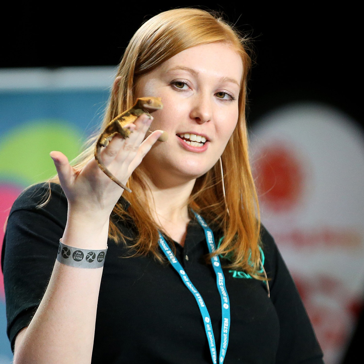 Do your students love nature? 🐍 🦈 Discover how humans are learning from nature with STEM with @ZoolabUK! Get up close and hands-on with some real live exotic creatures at The #BigBangFair - get free tickets: bit.ly/3U4vSWE