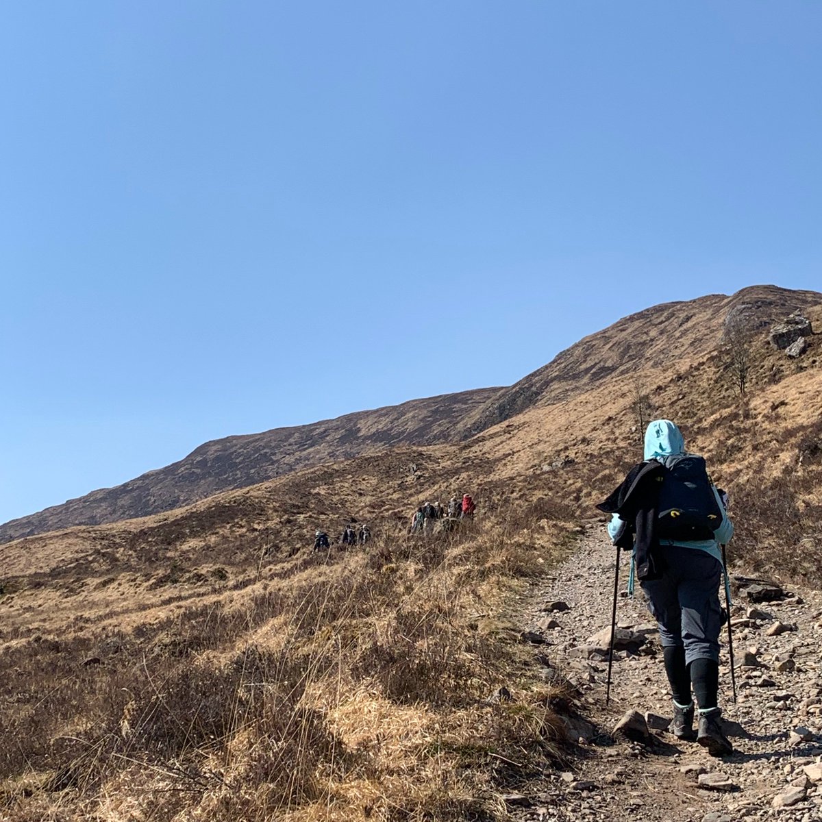 Today is the start of #NationalWalkingMonth. Not everyone can manage the whole #WestHighlandWay but #walking has many health benefits helping us feel more connected to nature & less isolated. Start with short distances & who knows where you might end up?

#MagicofWalking
