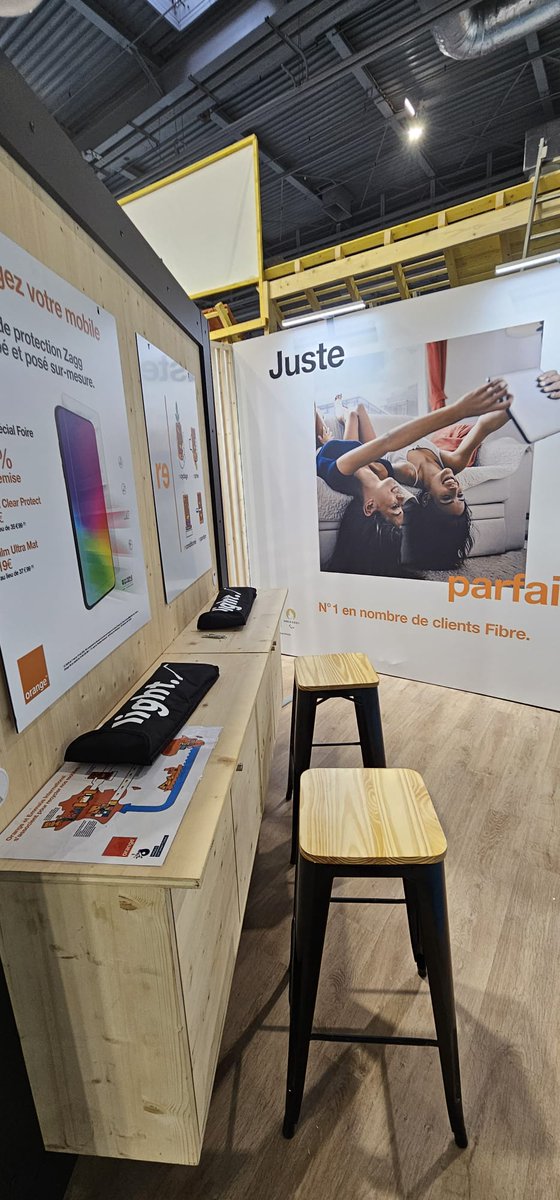 ⌛️Jour J-1 avant l'ouverture de la #FoiredeParis 2024

Les équipes @Orange s'attellent aux derniers préparatifs pour vous accueillir dès demain matin 10h sur le stand 📍 3D070

👋🏽 Venez les rencontrer pour profiter d'offres exceptionnelles 🤩