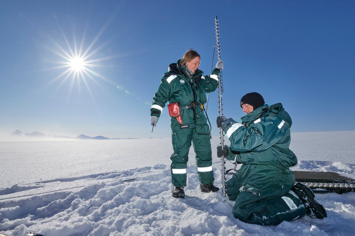 Nok en gang markerer våre forskere seg i verdenseliten. – Vi har dyktige fagfolk ved polarinstituttet og noen av dem når høyt i rangeringer som dette, sier forskningsdirektør Harald Steen. npolar.no/nyhet/pa-verde… Foto: Stein Tronstad