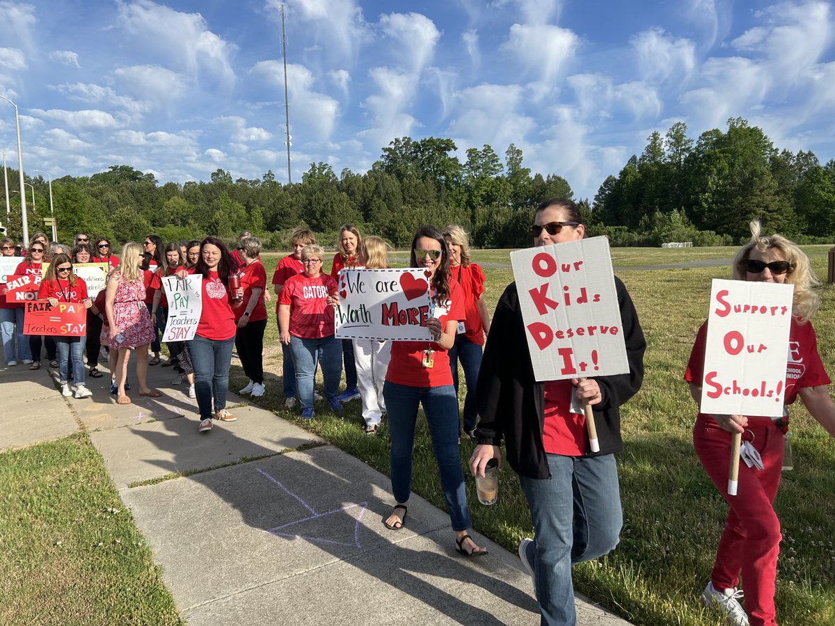 In case my earlier post wasn't clear, teachers held 'walk-ins' & not 'walk-outs' this morning at 7 Wake County schools & the main bus yard to ask for higher pay. This meant they held their protests before classes started & buses began rolling. #wcpss #nced #ncpol #wakepol