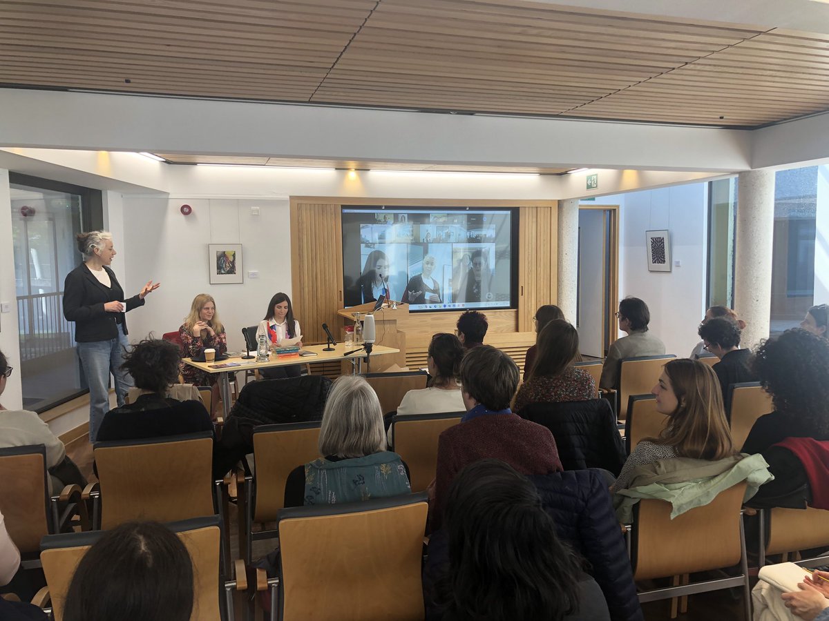 This morning we hosted @SallyBayley1 and Eleonora Maio at @WolfsonCollege for a talk about Sally’s third book The Green Lady - an excellent event, the video will be on our website soon.