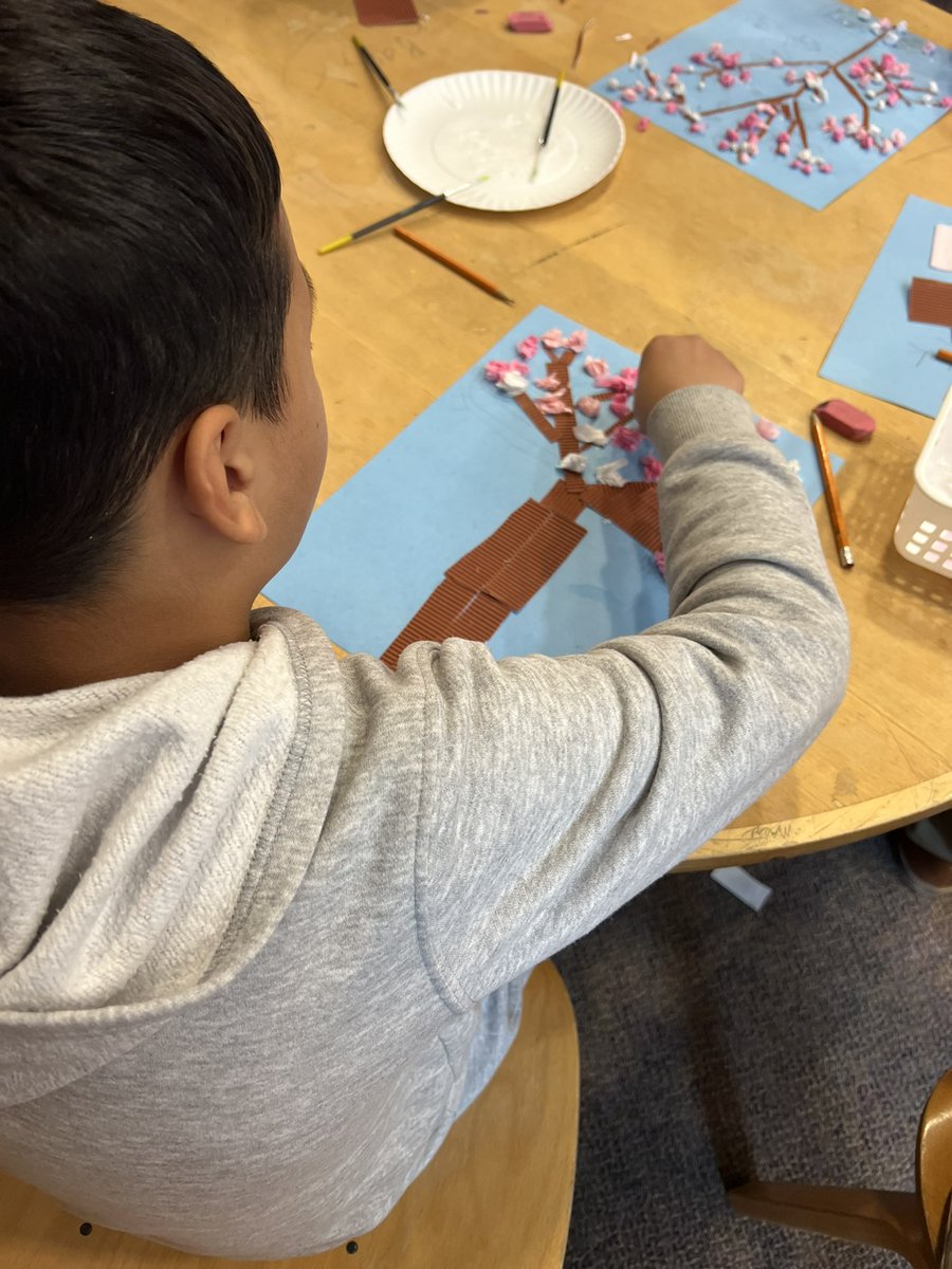 Embracing spring by creating Cherry Blossom trees - @TDSBGatewayPS LEAP students loved this tactile art activity! @welcome_tdsb @TDSB_CS @mikkihymus