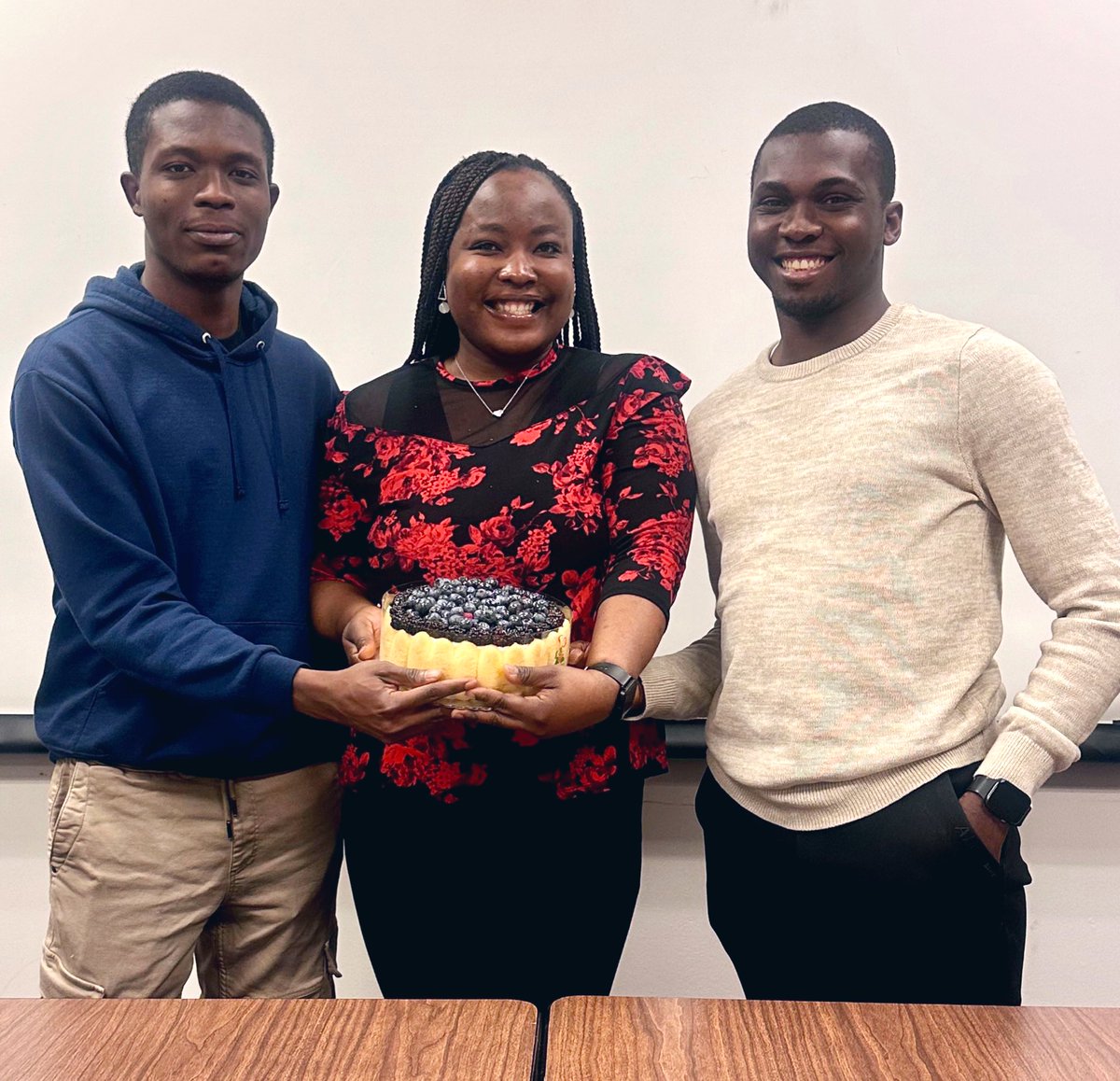 Celebrating is so sweet! Three members of the Pflum Lab, Rachael, Tolulope, and Valentine passed their PhD candidacy exams this month. Congratulations! #wsuchemistry #ChemBio #phdjourney