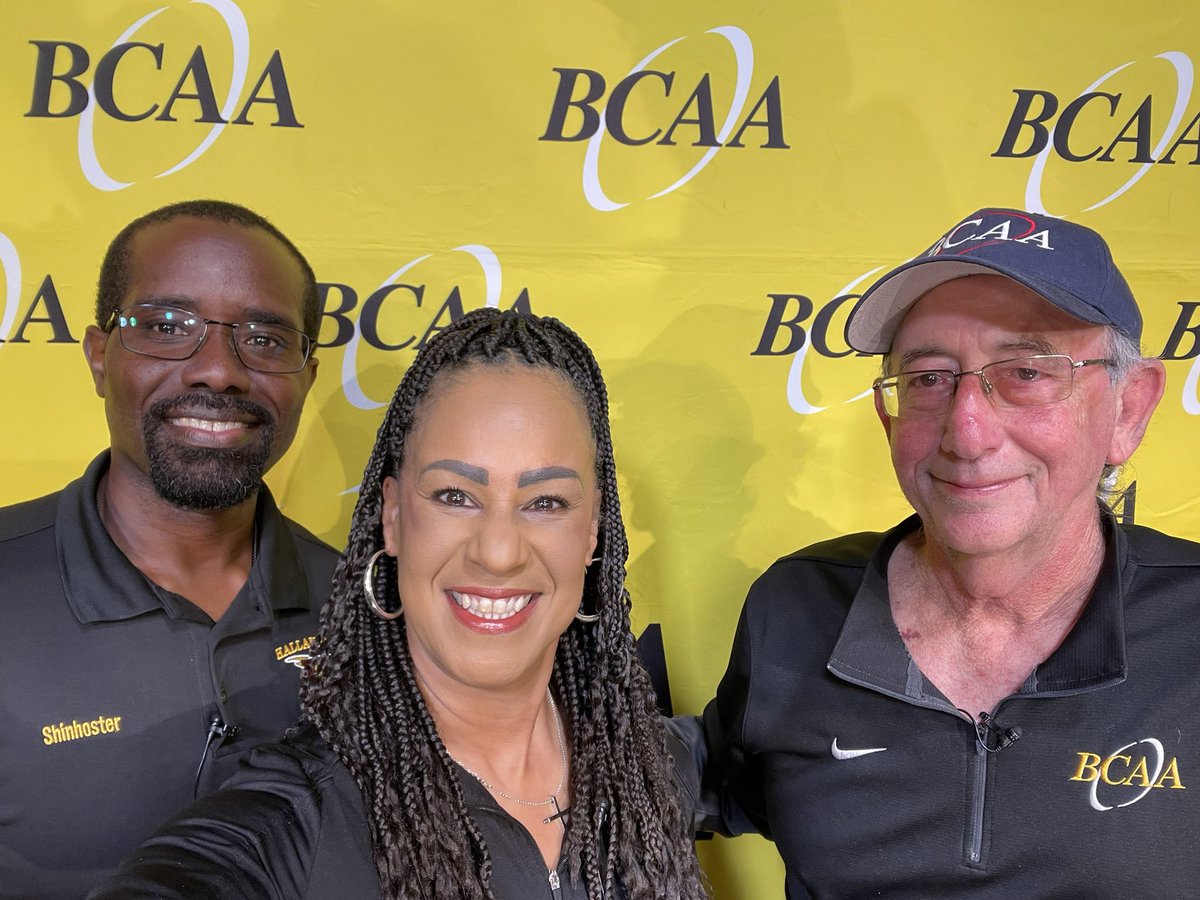 Patty Brown (@bcpsdirector) on Twitter photo Playmakers, Scholar Athlete & Brian Piccolo Award Winner, Caleb Solomon from Miramar & AD of the Year, Anthony Shinhoster!
Caleb is Ivy League bound & headed to Columbia U!
#TakingChances_BreakingBarriers_MakingMemories!@calebsolomon_1 <a href="/AShin66/">Coach Shinhoster</a> <a href="/MiramarFootball/">MiramarHigh Football</a> @Principal_HMHS Playmakers, Scholar Athlete & Brian Piccolo Award Winner, Caleb Solomon from Miramar & AD of the Year, Anthony Shinhoster!
Caleb is Ivy League bound & headed to Columbia U!
#TakingChances_BreakingBarriers_MakingMemories!@calebsolomon_1 <a href="/AShin66/">Coach Shinhoster</a> <a href="/MiramarFootball/">MiramarHigh Football</a> @Principal_HMHS