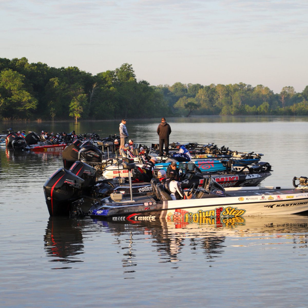 It's go time at Lake Eufaula. MillerTech Stage Four Presented by @RedCon1Official is underway in Oklahoma and the @BassProShops Bass Pro Tour field has some beautiful weather and gorgeous scenery to look forward to on Day 1. #visioneufaula #bassfishing