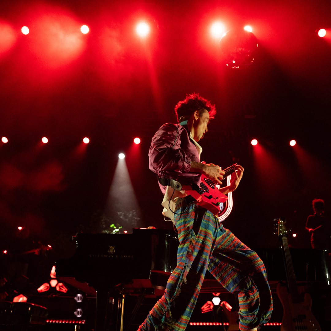 Do617's tweet image. No one does a live show like @jacobcollier 
Thanks Shanni Zhou for the great shot from his MGM Music Hall show last week.

#do617 #dostuff #bostonlivemusic #thingstodoboston