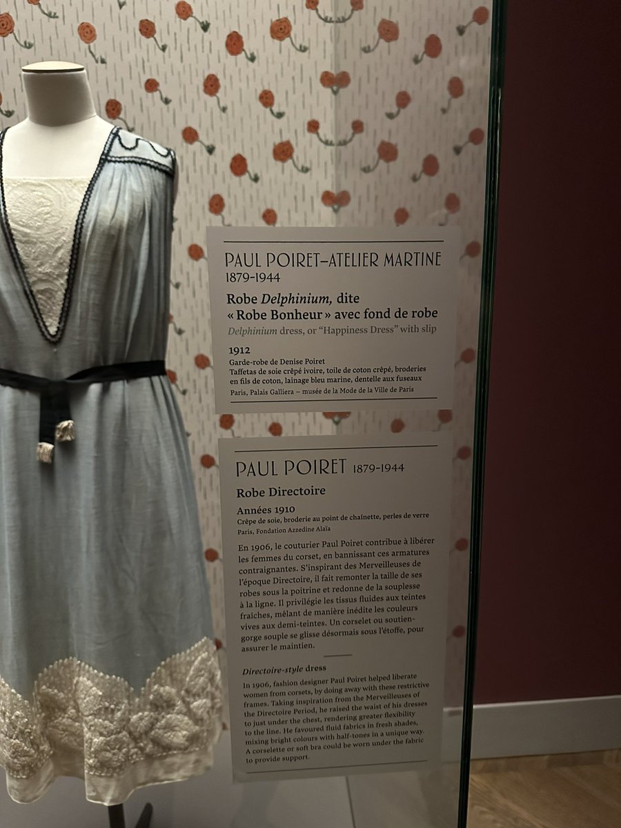 Beautiful women dressing of 1920s 😊 #TextileTuesday