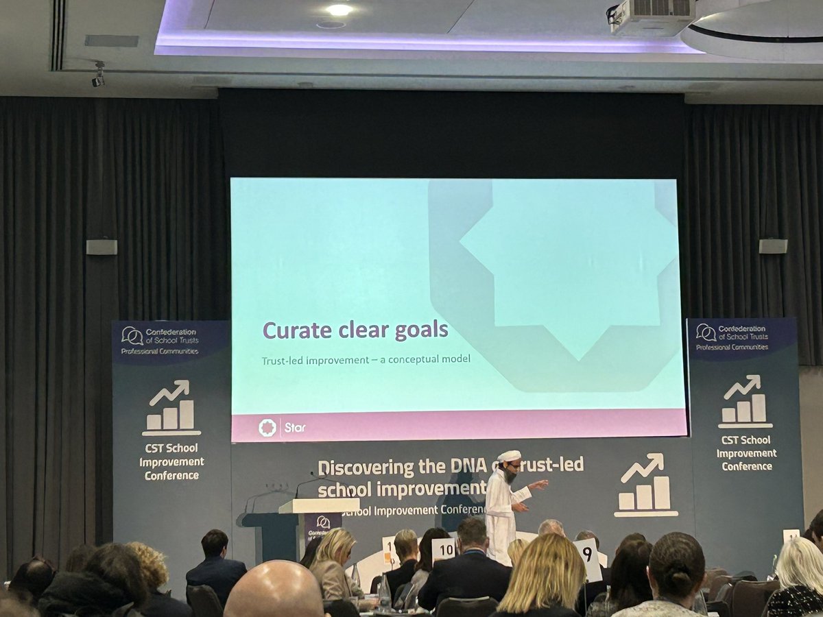 Sir Hamid @MuftiPatel evoking the incredible story of Touching the Void to illustrate the importance of breaking down goals, precision of outcomes, timelines for delivery and importance of courageous decision making #schoolimprovement @CSTvoice