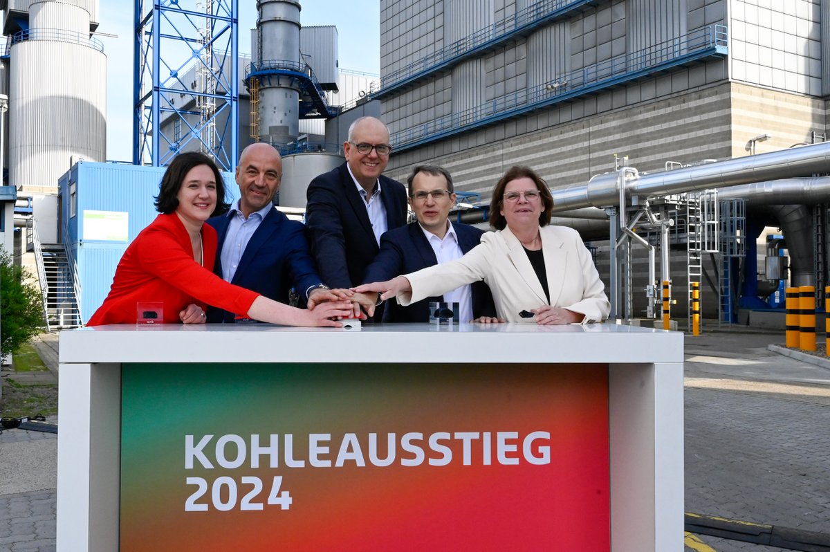 In #Bremen wird kein #Kohlestrom mehr erzeugt und ins Netz eingespeist. Heute legte <a href="/swb_online/">swb</a> Block 15 in #Hastedt still.
➡️senatspressestelle.bremen.de/pressemitteilu…