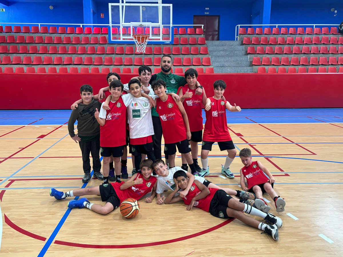 CANTERA🏀| Imágenes de los encuentros disputados este fin de semana por los equipos de baloncesto del #ÚbedaViva⤵️⤵️