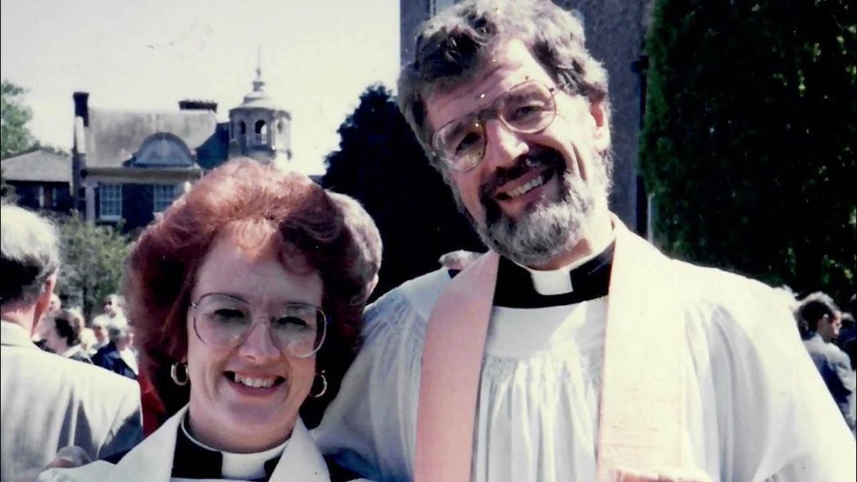Today we mark 30 years since the first women were ordained priests in @chelmsdio. To celebrate, we have produced a video looking back on that time with a message for those considering ordained ministry today - buff.ly/3wkclIs
