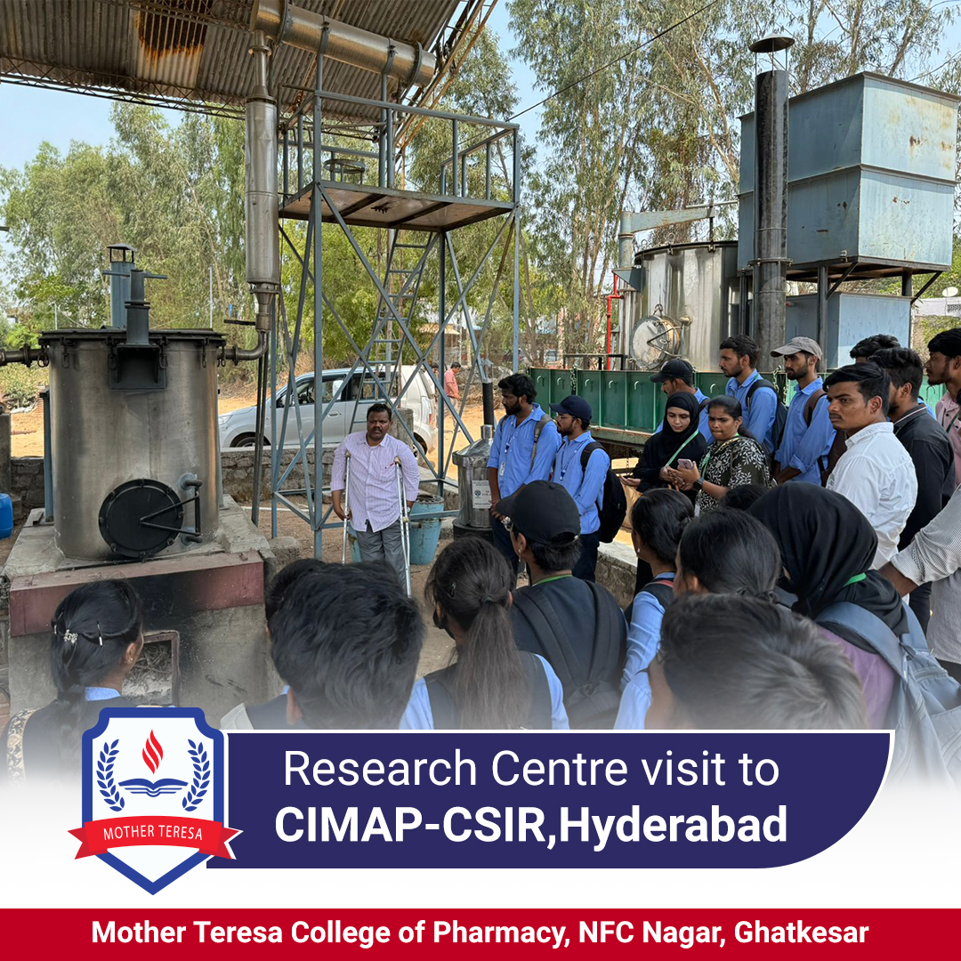 Exploring the World of Medicinal Plants: Research Centre Visit to #CIMAP #CSIR, Hyderabad🏭🔬
Our students embarked on an insightful journey to the CIMAP-CSIR Research Centre in Hyderabad.

#MedicinalPlants #CIMAPCSIR #Hyderabad #ResearchCentre #IndustrialVisit #ScienceEducation