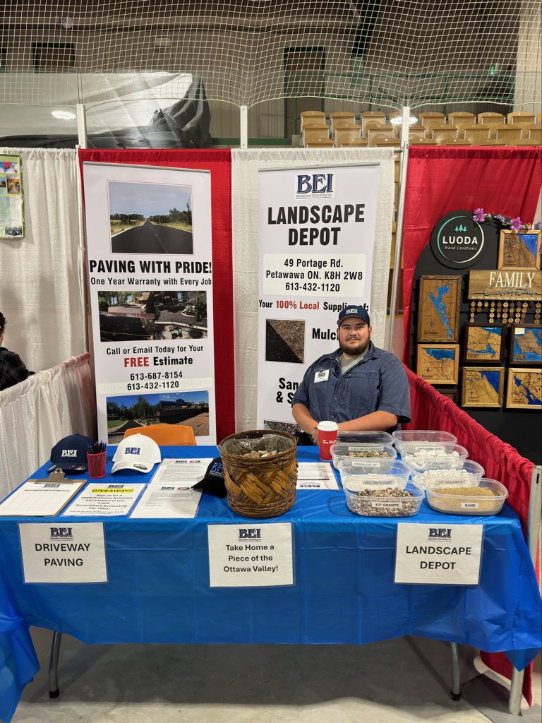 We hope you got to see us at #ShowcasePetawawa last weekend. It was a rockin’ day to talk aggregate. If you missed us, don’t forget our Landscape Depot on Portage Road, Petawawa. #aggregate #mulch #sand #renfrewcounty #ottawavalley #constructionlife #tradesrock #thebigblue