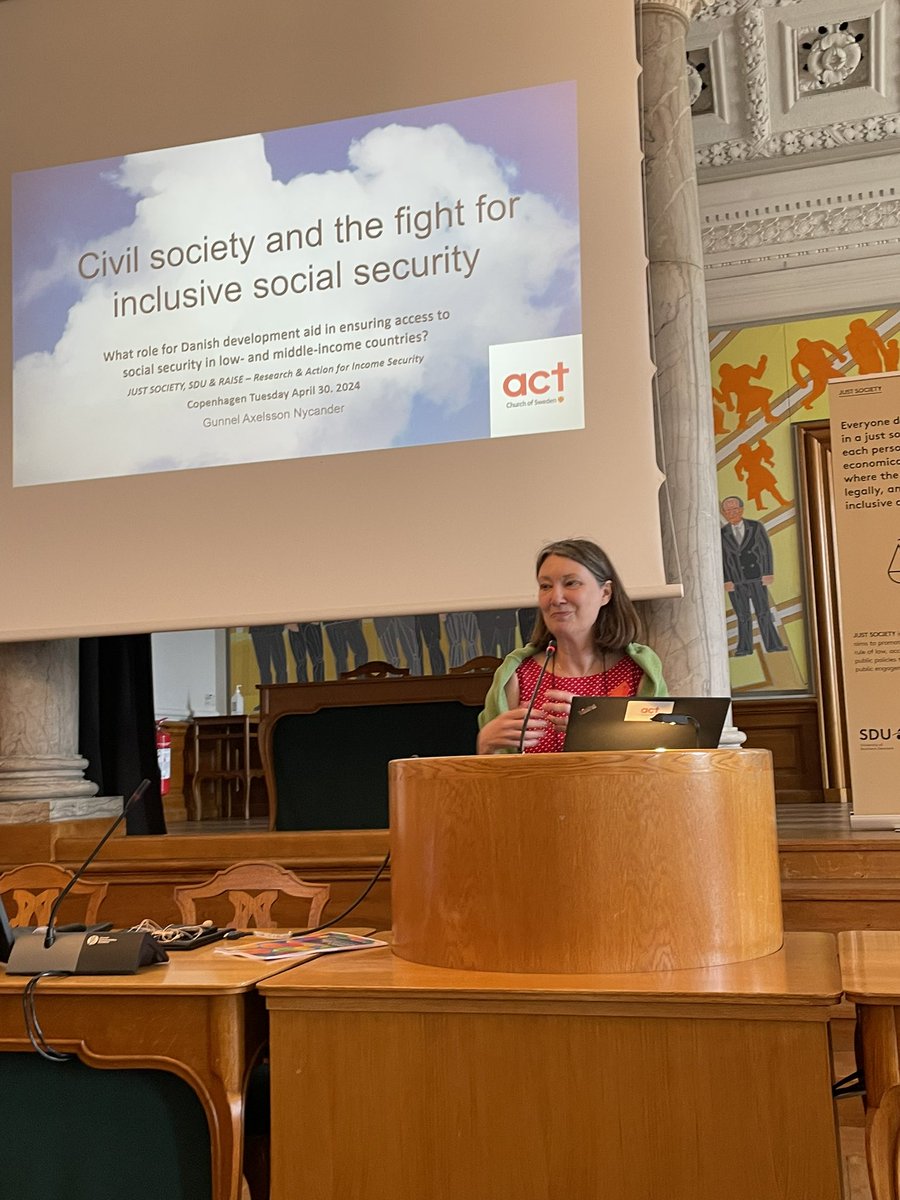 Inga ”poverty targets” utan rätten till #SocialProtection för alla. 
@Act_Svk @GunnelANycander är en av föreläsarna i seminariet om sociala trygghetssystem på Danmarks riksdag, Charlottenborg.