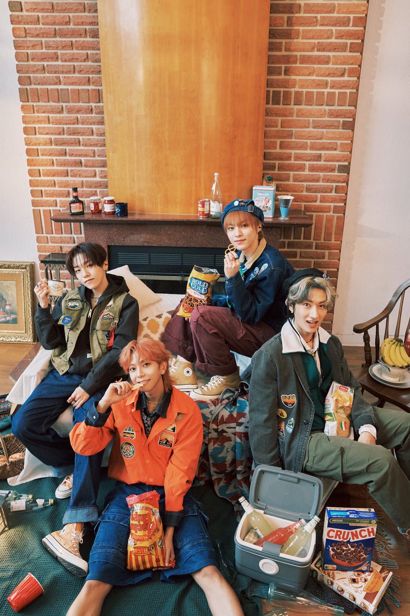 TOZ_YYent's tweet image. [📢]

🎊 #TOZ 공식 홈페이지 오픈! 🎉

TOZ와 TOPAZ의 공간 TOZ의 비스테이지에서
TOZ와 즐거운 추억을 만들어요~❤ 
TOZ 멤버들의 첫 메세지 보러가기⬇

🔗 toz.bstage.in

#티오지
#AHTHONNY #HART #YUTO #TAKUTO
#안토니 #하루토 #유토 #타쿠토
#アントニー #ハルト #ユウト #タクト