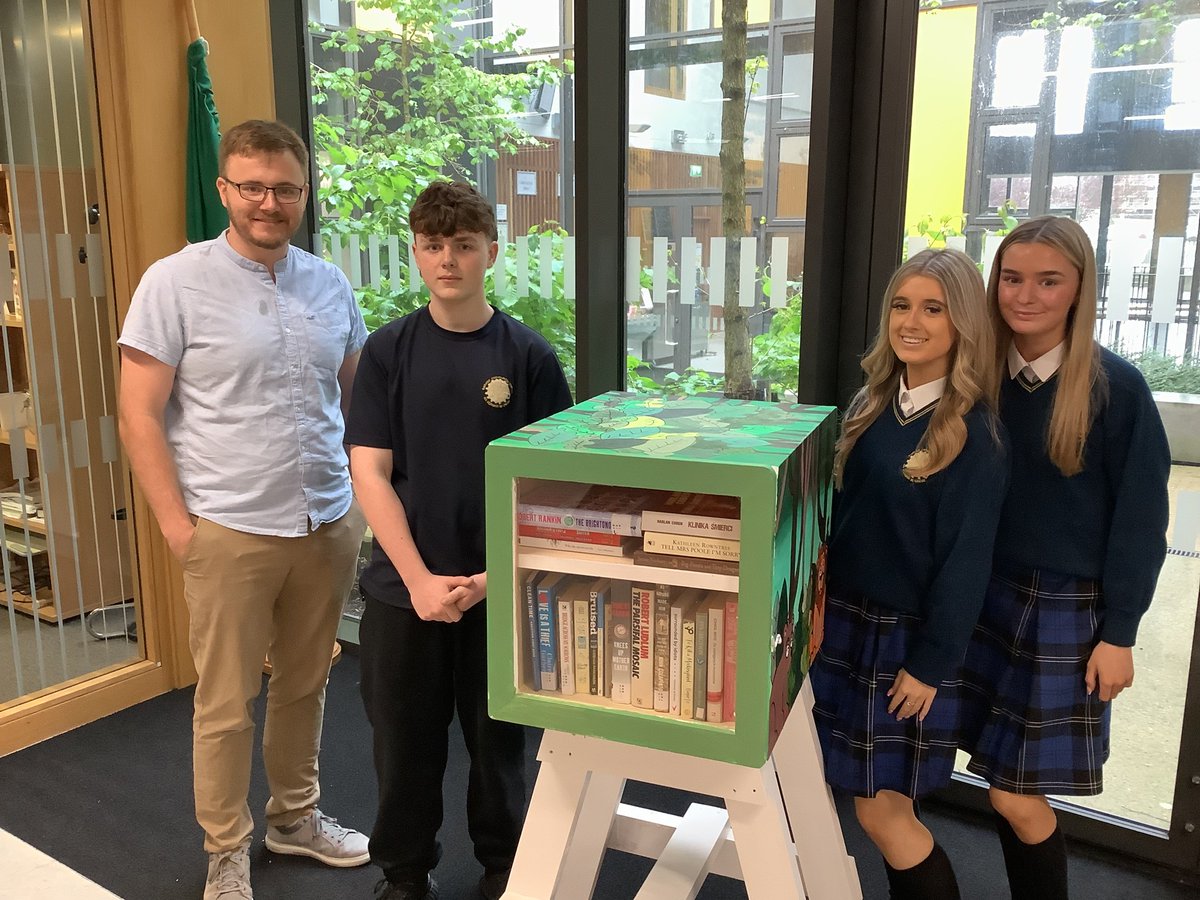 Congratulations to TY Students Molly, Sarah, Oisin and Cody who have designed a community library box pictured below. It will be installed in the local area to encourage reading and to allow the public to swap books. @ddletb @KishogeCCparent #literacy
