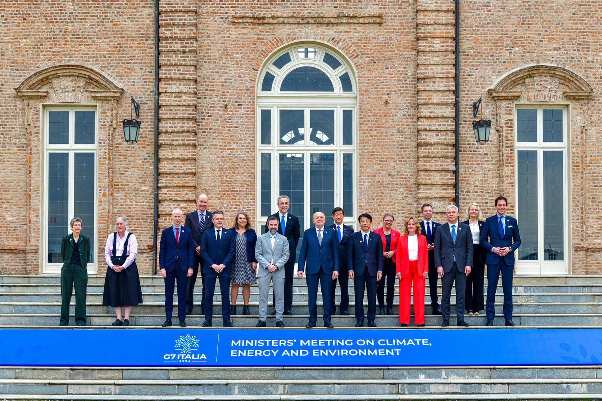 Franck Riester (@franckriester) on Twitter photo 🤝✅ Après d’intenses négociations, nous venons d’obtenir au #G7 un accord sur la sortie du charbon d’ici la première moitié de la décennie 2030.
À la COP28, le Président <a href="/EmmanuelMacron/">Emmanuel Macron</a> avait appelé à l’adoption d’un calendrier précis de sortie des énergies fossiles. Le G7 a 🤝✅ Après d’intenses négociations, nous venons d’obtenir au #G7 un accord sur la sortie du charbon d’ici la première moitié de la décennie 2030.
À la COP28, le Président <a href="/EmmanuelMacron/">Emmanuel Macron</a> avait appelé à l’adoption d’un calendrier précis de sortie des énergies fossiles. Le G7 a