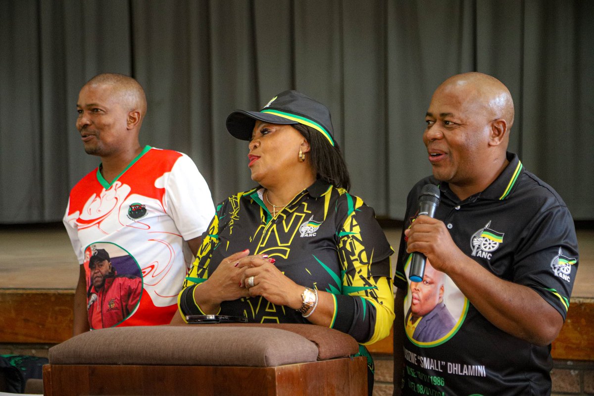 On the campaign trail: we started the morning by addressing the  NEHAWU General meeting at Tshiya College of Education in Maluti-a-Phofung Subregion, Phuthaditjhaba Region, Qwaqwa, in the Free State Province.

#VoteANC
#VoteANC2024 
#LetsDoMoreDoTogether