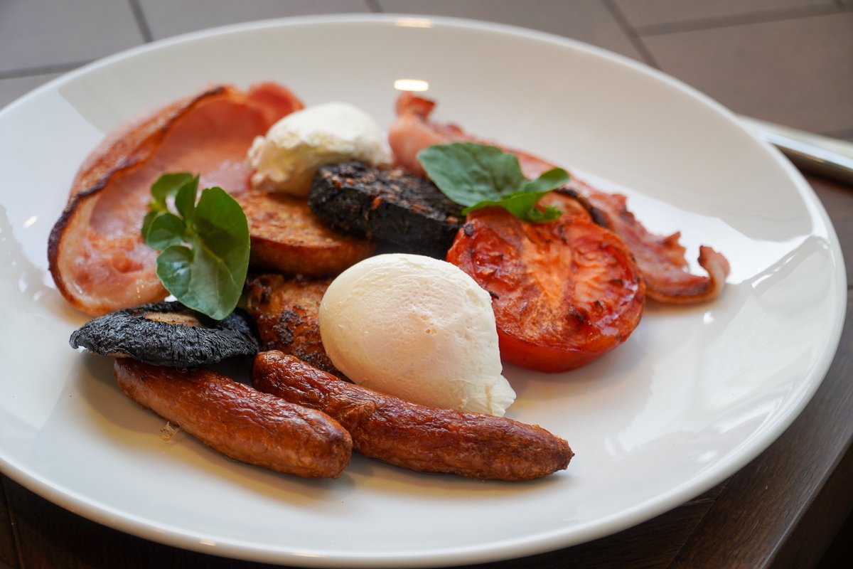 The Full Tipp Breakfast, featuring The Butcher's Daughter Sausages and Pudding, and Crowe's Farm Bacon, locally eggs and veggies too from various suppliers. @tippfood #Fethard #Tipperary