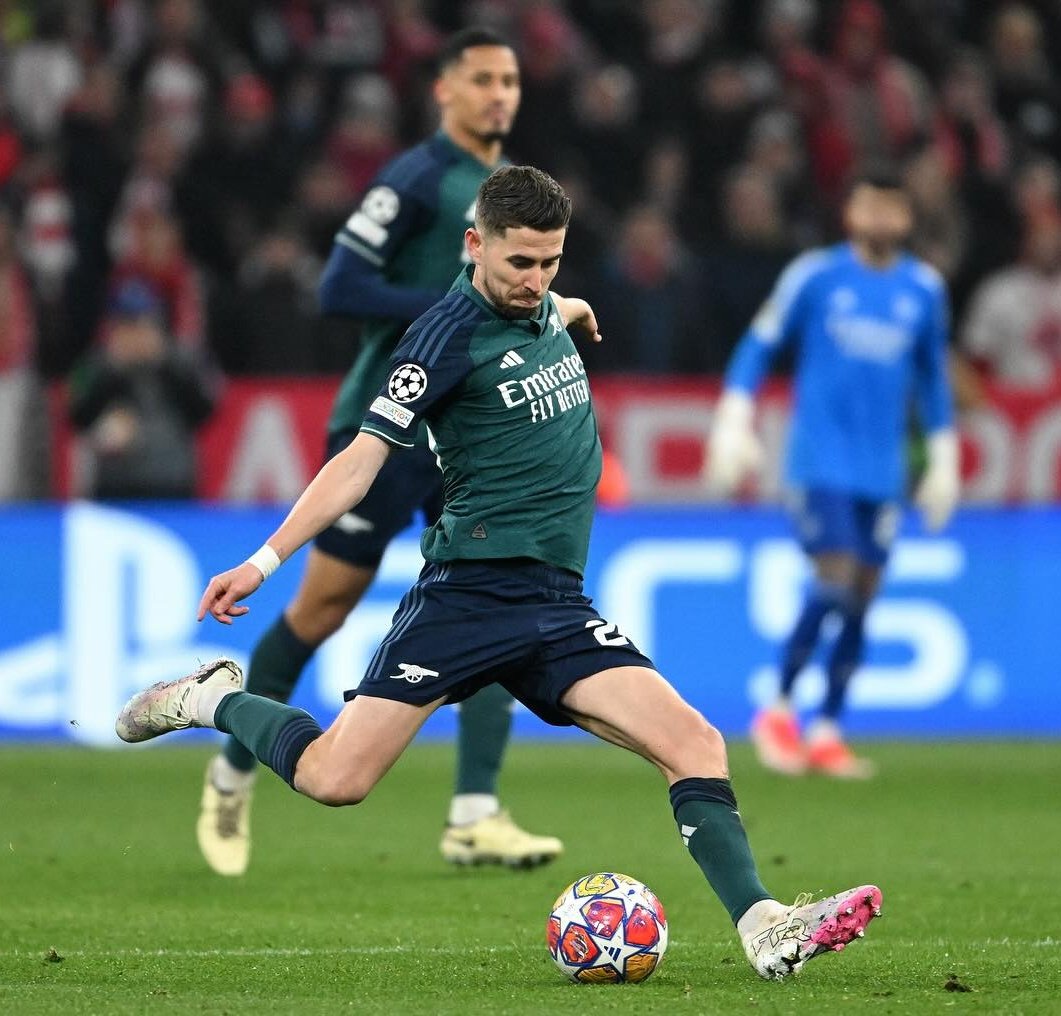 🇮🇹🇧🇷 En el mercado, es necesario moverse con anticipación ante una oportunidad de alto nivel y #Jorginho a coste cero representa este tipo de oportunidad: el Arsenal no parece estar dispuesto a ejercer la opción de renovación anual para su contrato que vence en junio Por eso,…