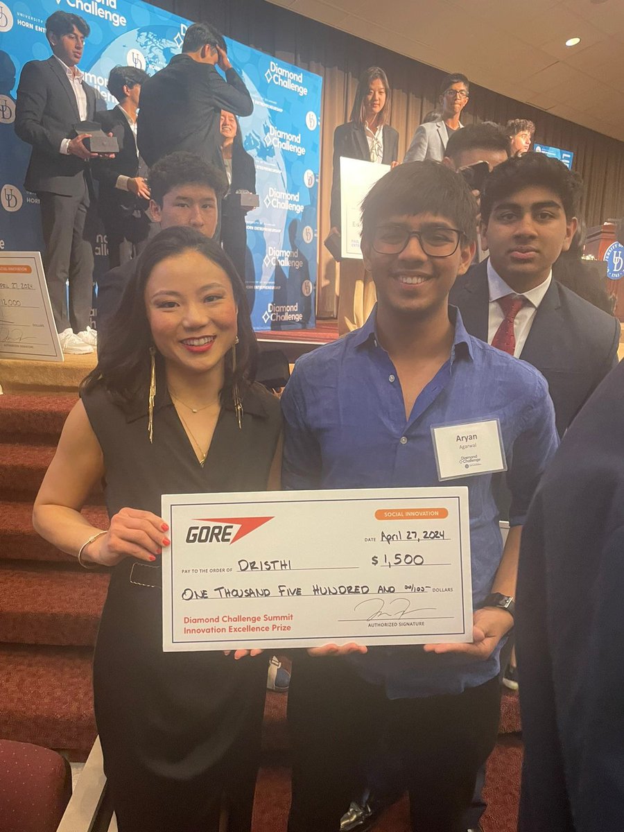 #kiituniversity 
#kiitinternationalschool 
#KIITat25 
KiiT International School IBDP student gets Global recognition

Aryan Agarwal IBDP student from KiiT International School participated in The Diamond Challenge Summit held in the USA in the month of April.