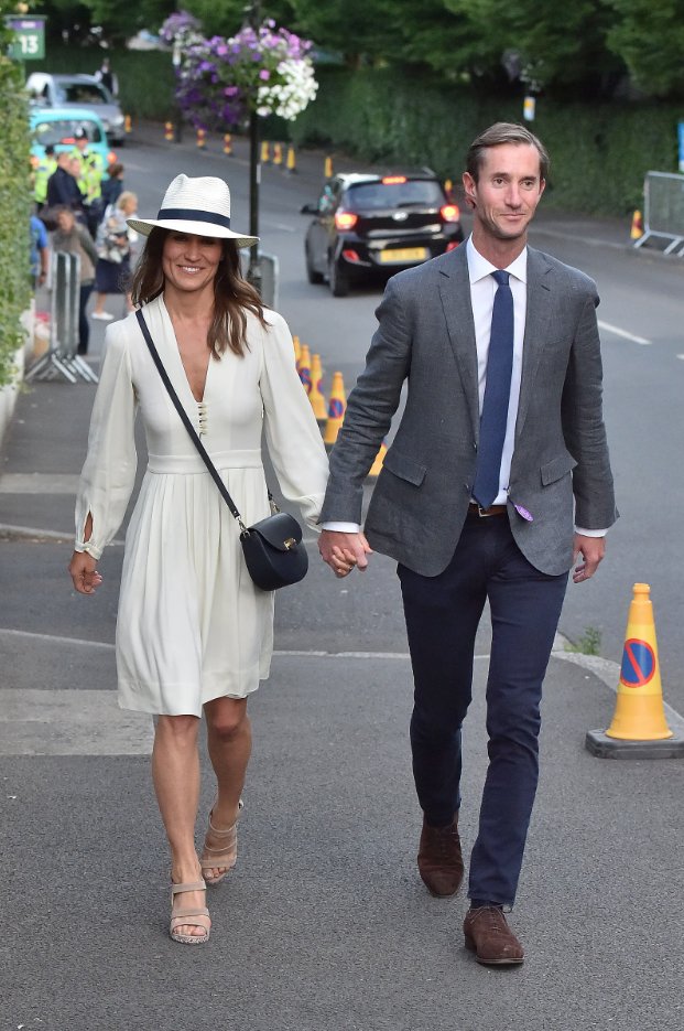 A new business for the Middletons? Pippa’s husband James Matthews is to open Bucklebury Farm Park for ‘parties, events and pilates’ trib.al/peYCTHr