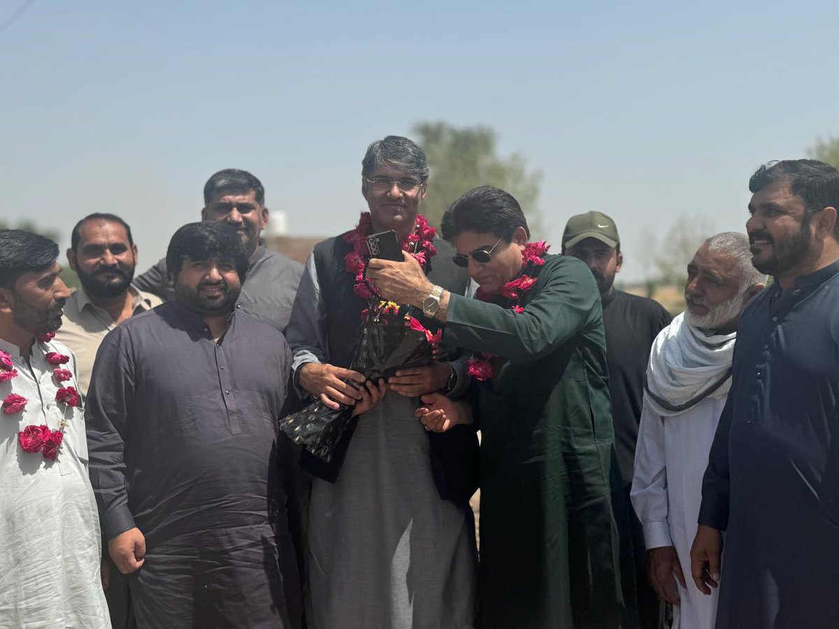 Nangana Brideri Including Malik Jamal Nangana,Tanvir Nangana,Dr jafar Qazi ,Ahmad Chachak and Others Announced Complete Support of PTI NA 148 Multan Candidate Barrister Taimur Malik -PTI District President Javed Warraich was also Present Polling Date: 19 May Symbol: Horse 🐎