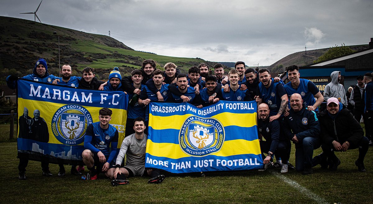 FcMargam's tweet photo. 🗣️ ‘𝗔𝗹𝗲𝘅𝗮, 𝗽𝗹𝗮𝘆 𝗢𝗻𝗲 𝗞𝗶𝘀𝘀 𝗯𝘆 𝗖𝗮𝗹𝘃𝗶𝗻 𝗛𝗮𝗿𝗿𝗶𝘀 &amp; 𝗗𝘂𝗮 𝗟𝗶𝗽𝗮’

📸: @andrew_hall_1 https://t.co/q6rwYuht7b