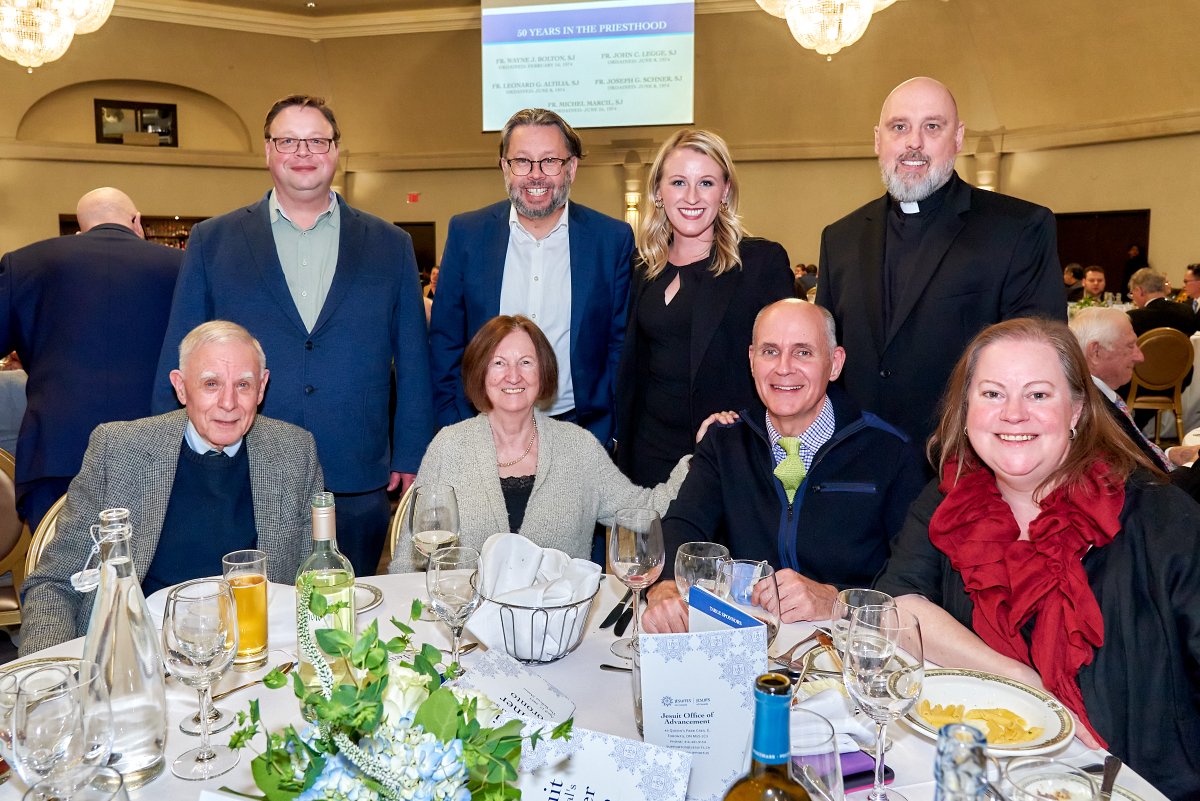 Thanks to everyone who helped make the 2024 Jesuit Provincial’s Dinner a great success. Congratulations to Jesuit jubilarian Fr. Michel Boutilier, SJ, & Magis award recipients Bill Blakeney & Ruth Henneberry. Thanks to sponsors Gail & Bruce Young & many others. 📷 Anton Casta