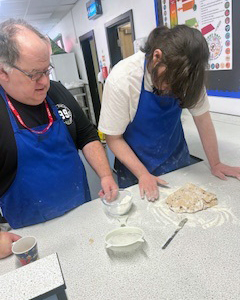 Active Parents Get Cooking started last week. This is a great opportunity for students and parents to learn together through teamwork and make some delicious food.