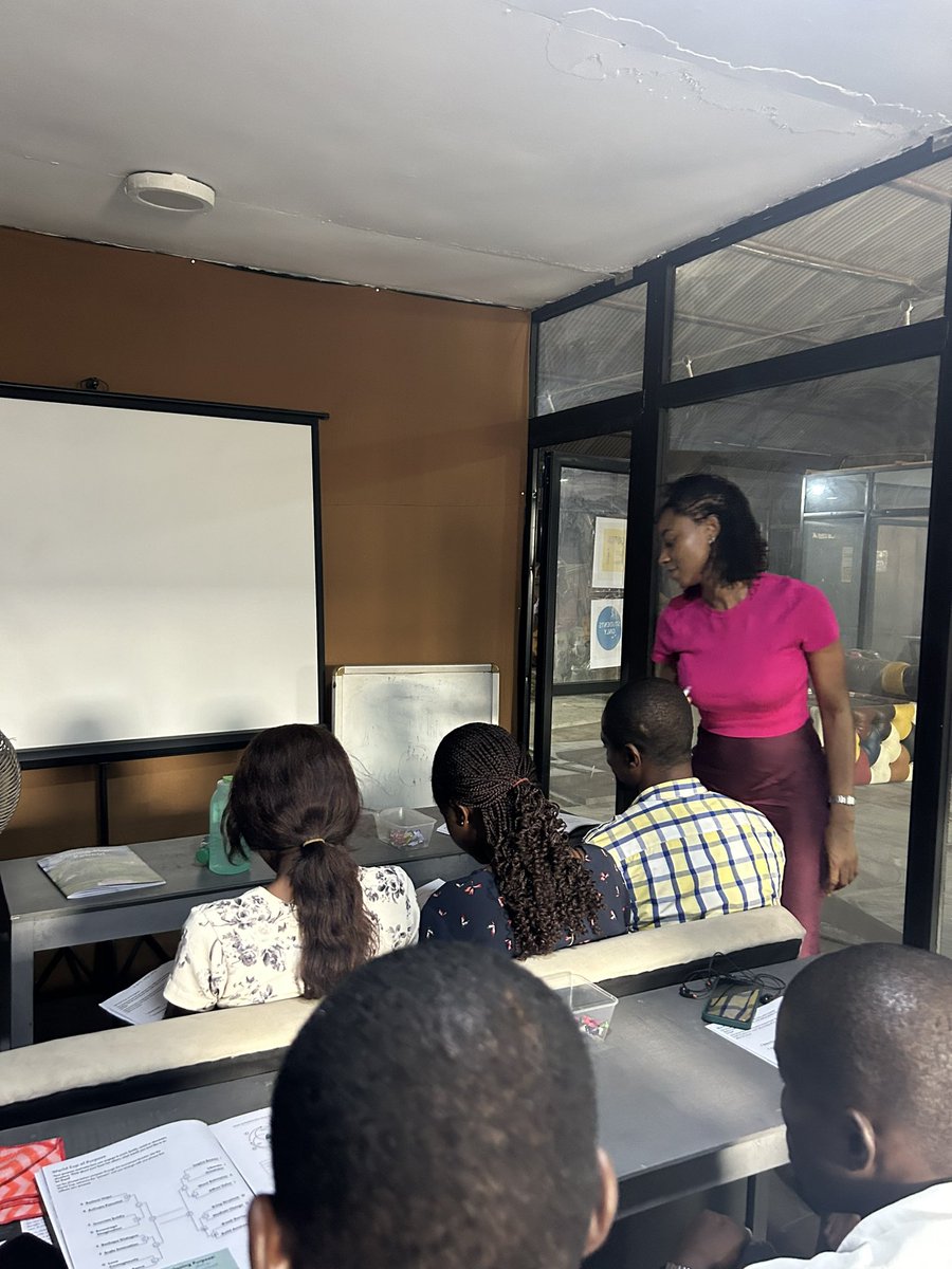 demisamande's tweet image. We will change Africa when we start caring deeply for Africans. Caring so much that we create the best opportunities, the best environments, the best services for others. Show you care by solving the little problems for other people.