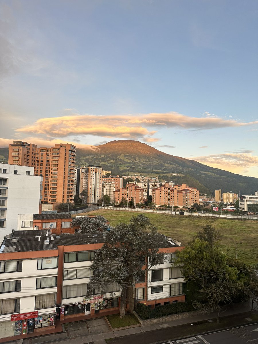 Buenos días! El amanecer de hoy… Dios te bendiga 🙏