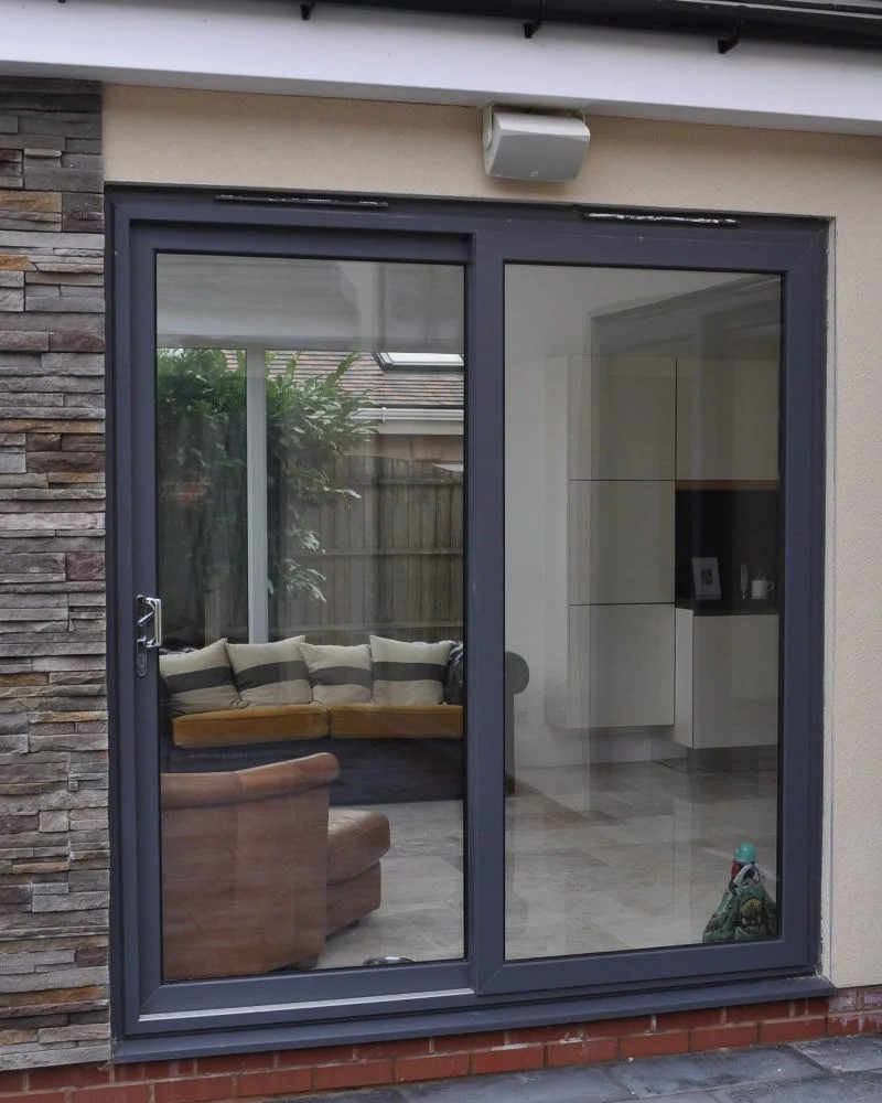 With sleek designs and durable construction, patio doors seamlessly connect your indoor and outdoor spaces, bringing in natural light and enhancing your home's aesthetic. Find out more. loom.ly/szcQlwI #JustValueDoors #Patiodoors #Upvc #Aluminium