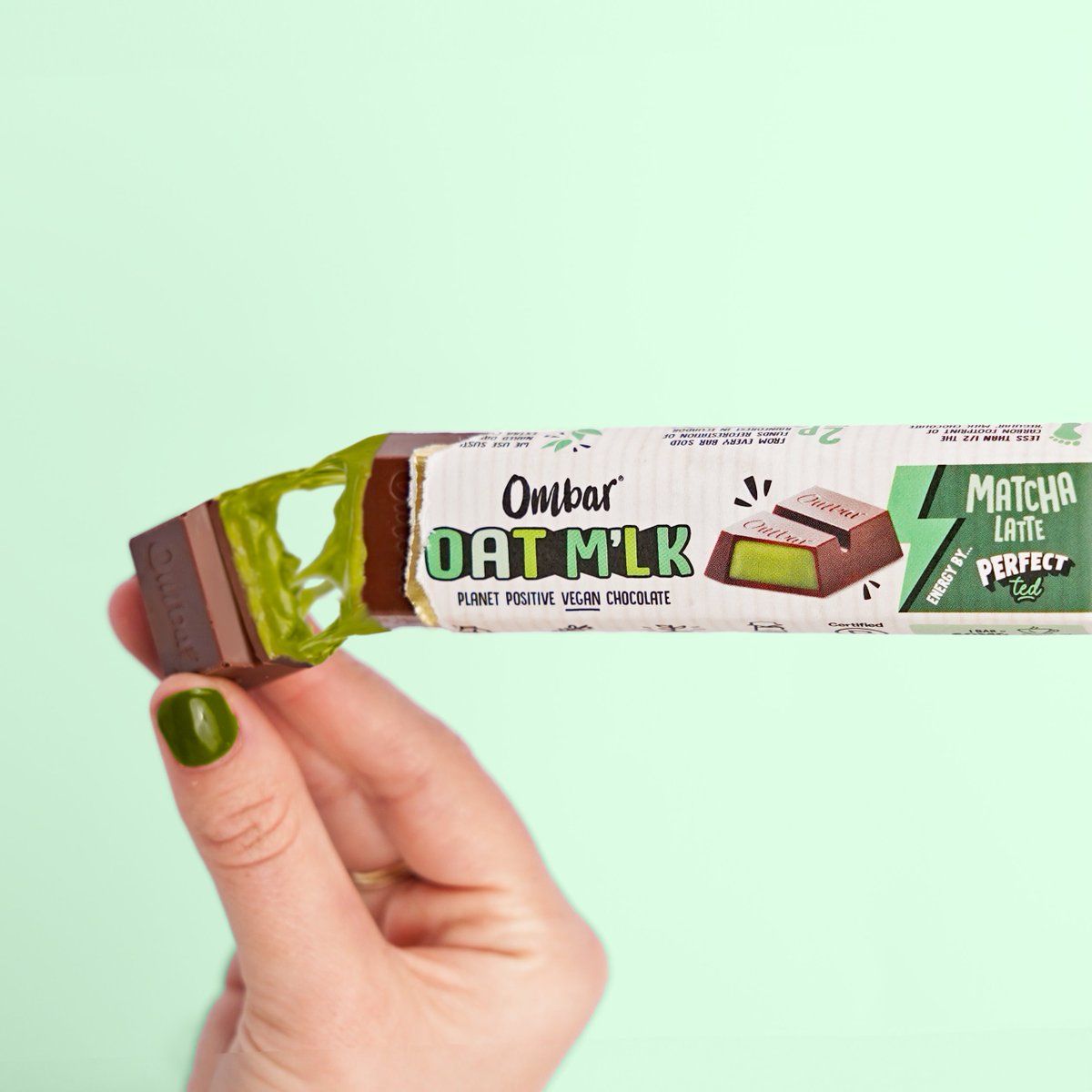 Ombar x <a href="/perfecttednrg/">PerfectTed Energy</a> is here!

Our super creamy planet positive Oat M'lk chocolate gets an energy power up from Perfect Ted's organic matcha, creating an indulgent deep filled centre that'll have you beating that 3pm slump.

shop.ombar.com/products/oat-m…