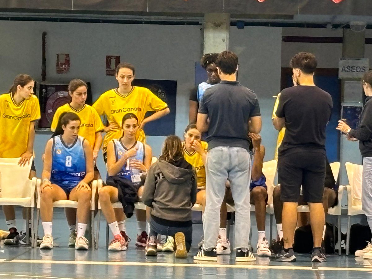 🏆 #FEBJuniorF2024 | ¡Gran fase de grupos de nuestras chicas! Enormes, clasificadas para octavos con un balance de 2-1: ❌ Joventut (47-45) ✅ Industrias Peñalver MB (51-99) ✅ Ponce Ginemédica Valladolid (83-68) 🔥 ¡A por los octavos equipo!