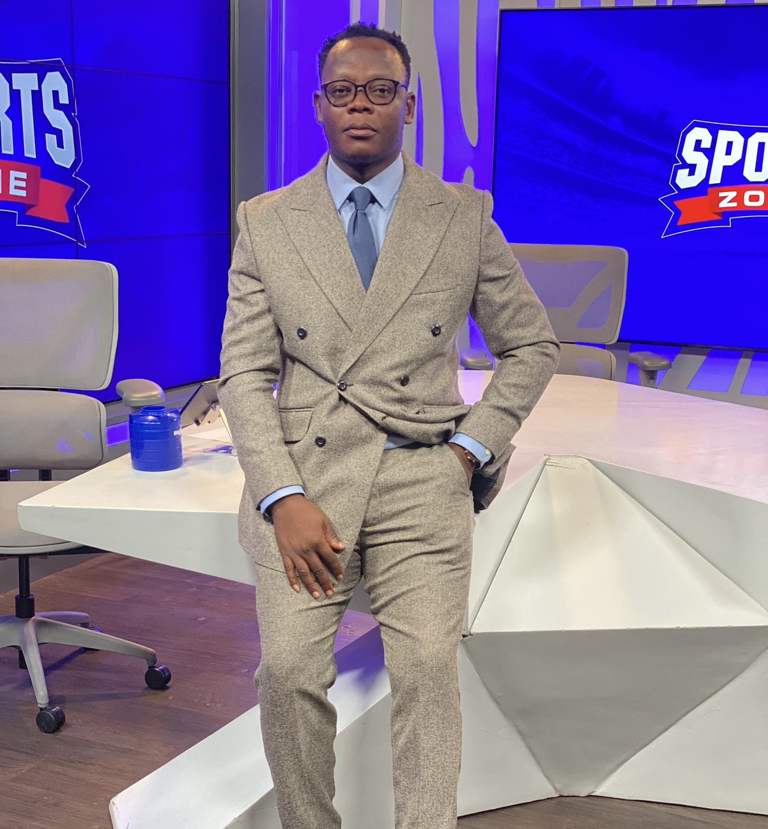 I take my last all go make this suit 😃 #SportsZone