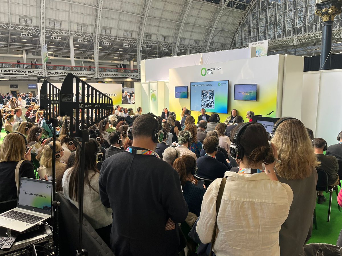 Honoured to open the second @_InnovationZero Congress this morning at the Olympia London. Bigger than last year, bringing together more innovators, policymakers, and public + private sector organisations to drive the low carbon transformation