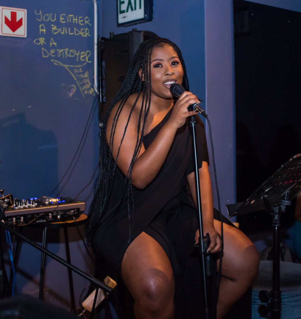 ThandiweNqanda's tweet photo. DAY 1 - SOLDDDDD OUT
We have @iamgracestorm as our host, @at_ngcaba playing the trombome and our GUEST POET @nomfundo_khambule 😭🤍
SOOOOOO EXCITED!!!!
SEE YOU TOMORROW !!!
#gautengtour #poetry #timetomourn #booklaunch !!!! https://t.co/9gBibOQLIU