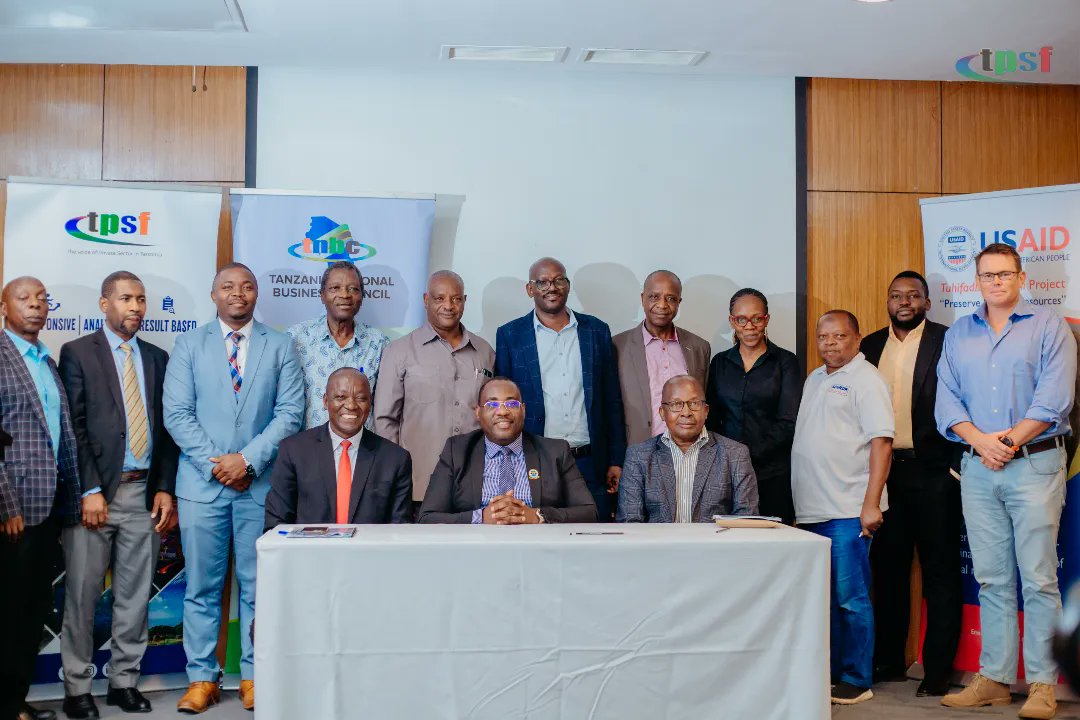 The Permanent Secretary co-chaired the TWG on Tourism in the Ministry of Tourism and Natural Resources @MaliasiliUtalii and CEO of the Hotel Association of Tanzania Mr Kennedy Mollel. Meanwhile, TNBC – TWG on Forestry was co-chaired by Ben Sullus – Chairman SHIVIMITA.