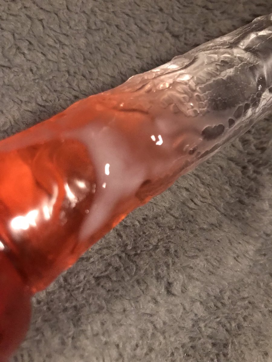 Loved riding this red cock for you on my onlyfans 💦🖤