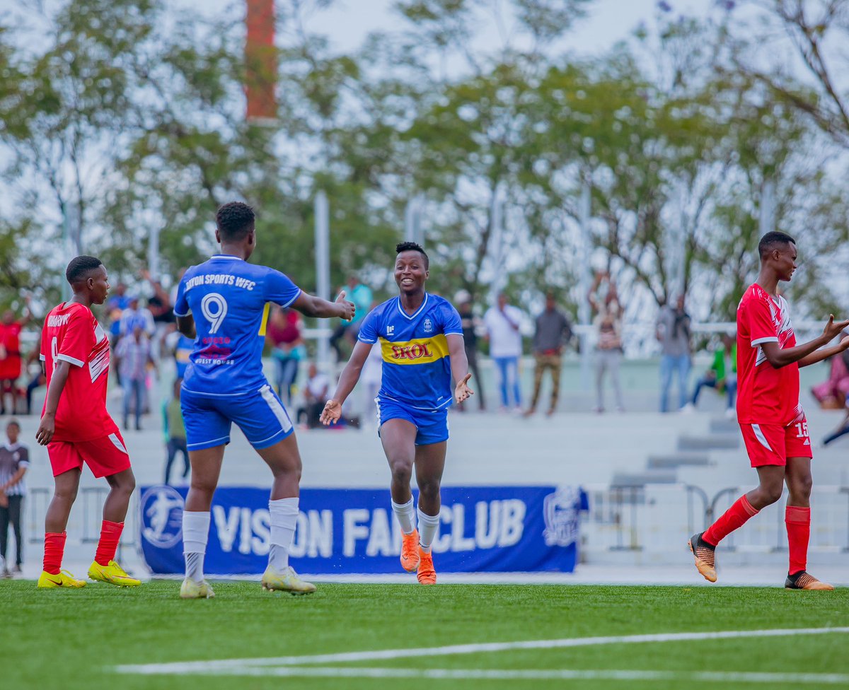 🇷🇼#WomenFootball

#PeaceCup2024 |Final

HT Rayon Sports 2-0 indahangarwa WFC
⚽⚽Mukandayisenga Jeannine 13' & 16'

#MuriSiporonIgitego