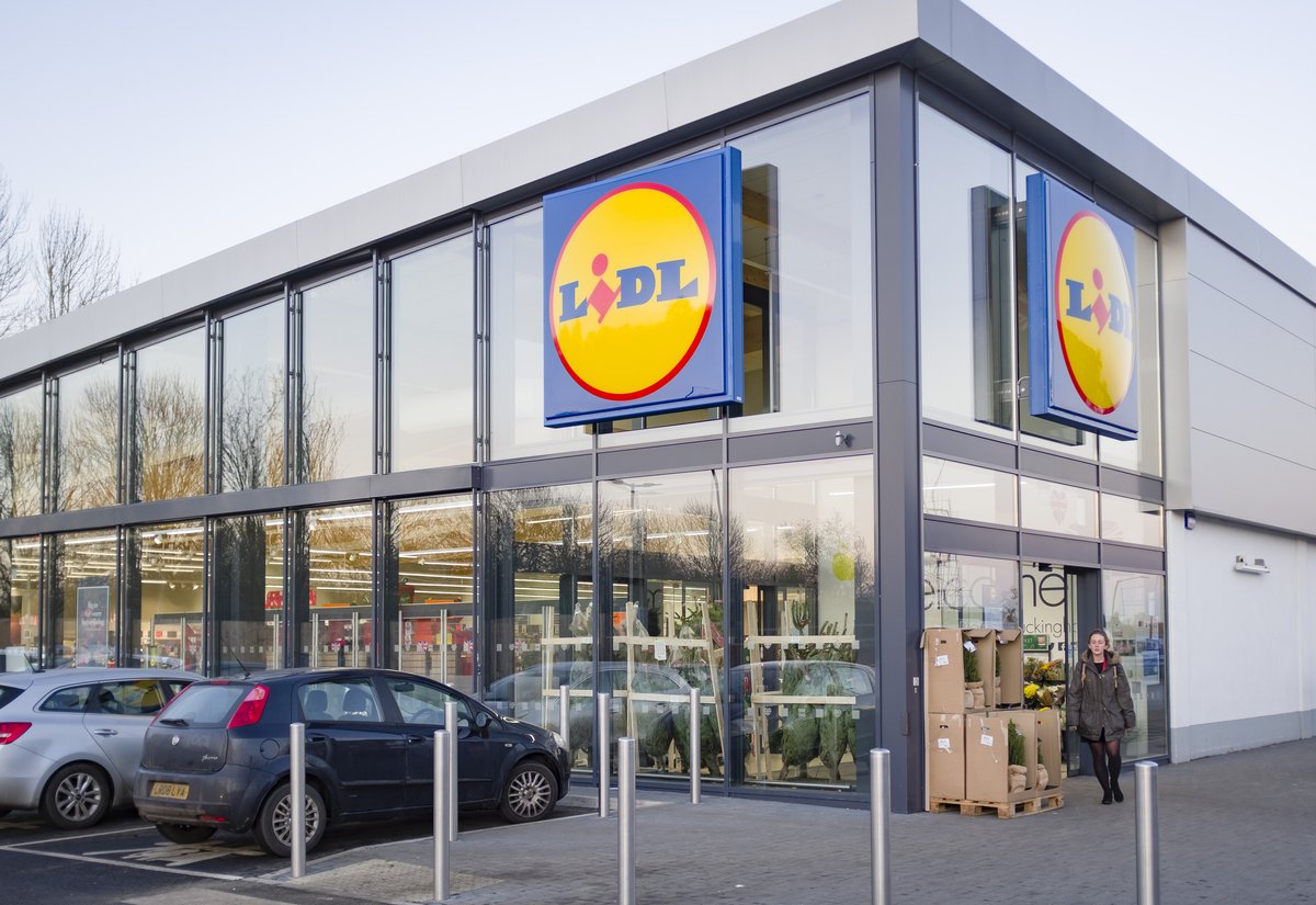 Gosia Evans and Aalia Omar explore the practical implications of the recent decision of the Court of Appeal in Lidl Great Britain Ltd v Tesco Stores Ltd related to registered trade mark infringement, copyright infringement and passing off. geldards.com/insights/lidl-…