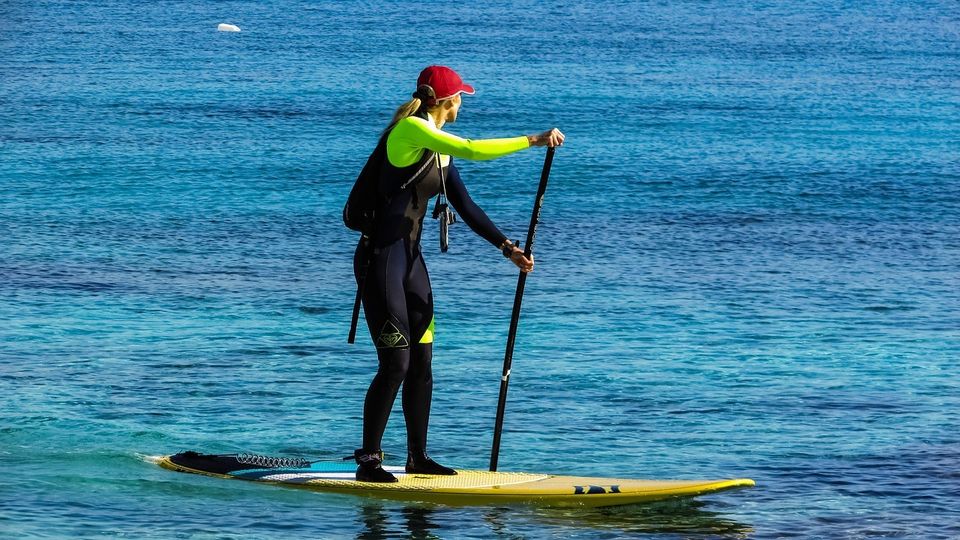 Whether you're new to paddleboarding or refreshing your knowledge, #BeAdventureSmart. Following these top tips from our friends at Adventure Smart will help you prepare for a safe and fun day out on the water: adventuresmart.uk/paddle-boardin… #SUP #paddleboarding #LakeDistrict