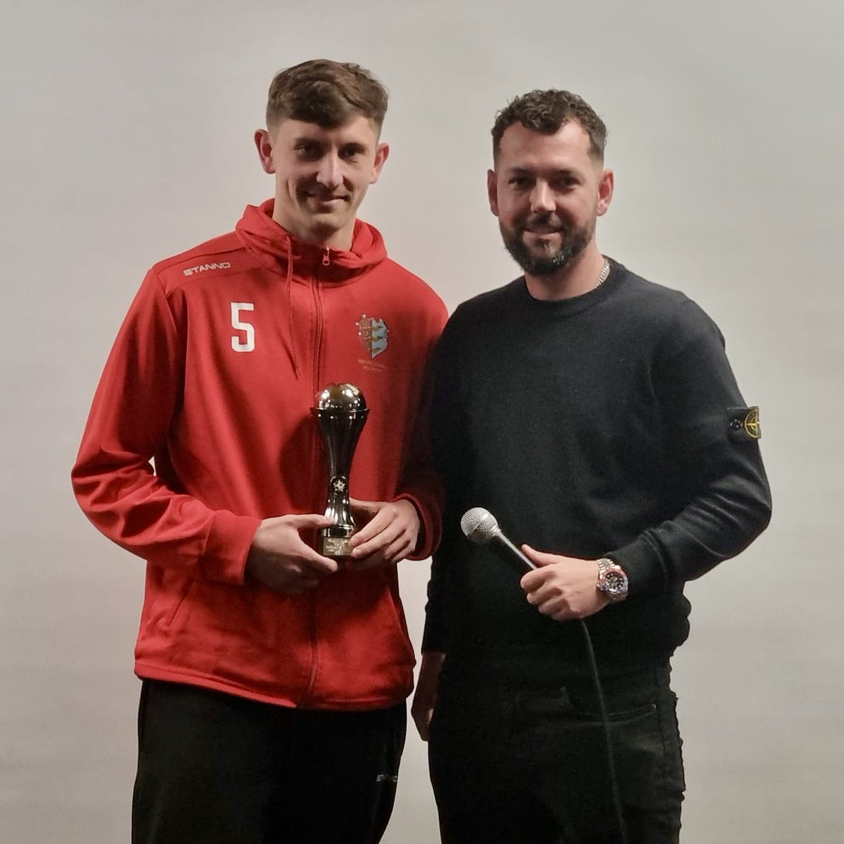 𝗔𝗪𝗔𝗥𝗗𝗦 𝗡𝗜𝗚𝗛𝗧! 🏅 Jake Thompson was a multi-award winner on Saturday evening, taking the Managers, Players and Supporters accolades 🏅🏅🏅 He played in every minute of our 46 matches, keeping 16 clean sheets and chipping in with 8 goals. A great season from JT 👏