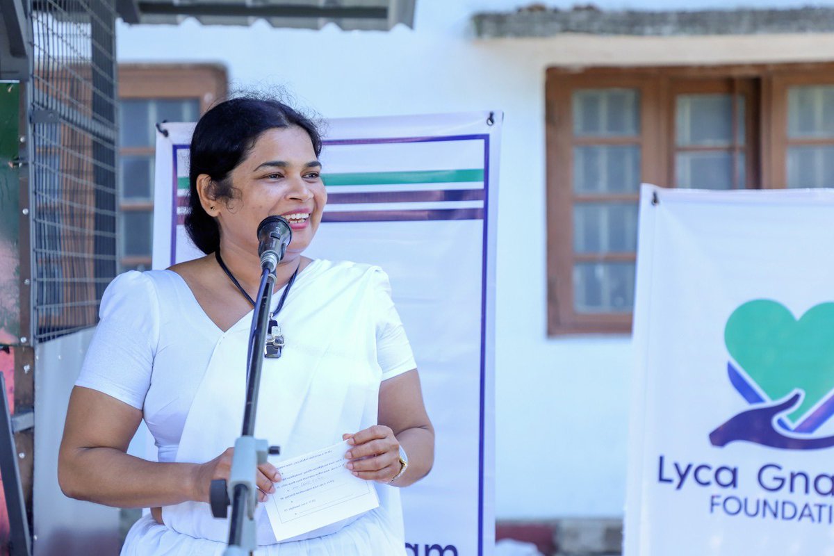 Lycagf's tweet photo. The Garbage Collecting Center in Polonnaruwa, was supported primarily by the LYCA Gnanam Foundation, was handed over to the community. 🤝🇱🇰🌎💚
#lycagnanamfoundation #inspiring #garbagecollection https://t.co/b3TA55ewgO