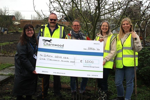 A community garden in Syston which is encouraging residents to live sustainably whilst offering free and fresh produce is being supported by a Charnwood Community Grant. charnwood.gov.uk/pages/commdevg…