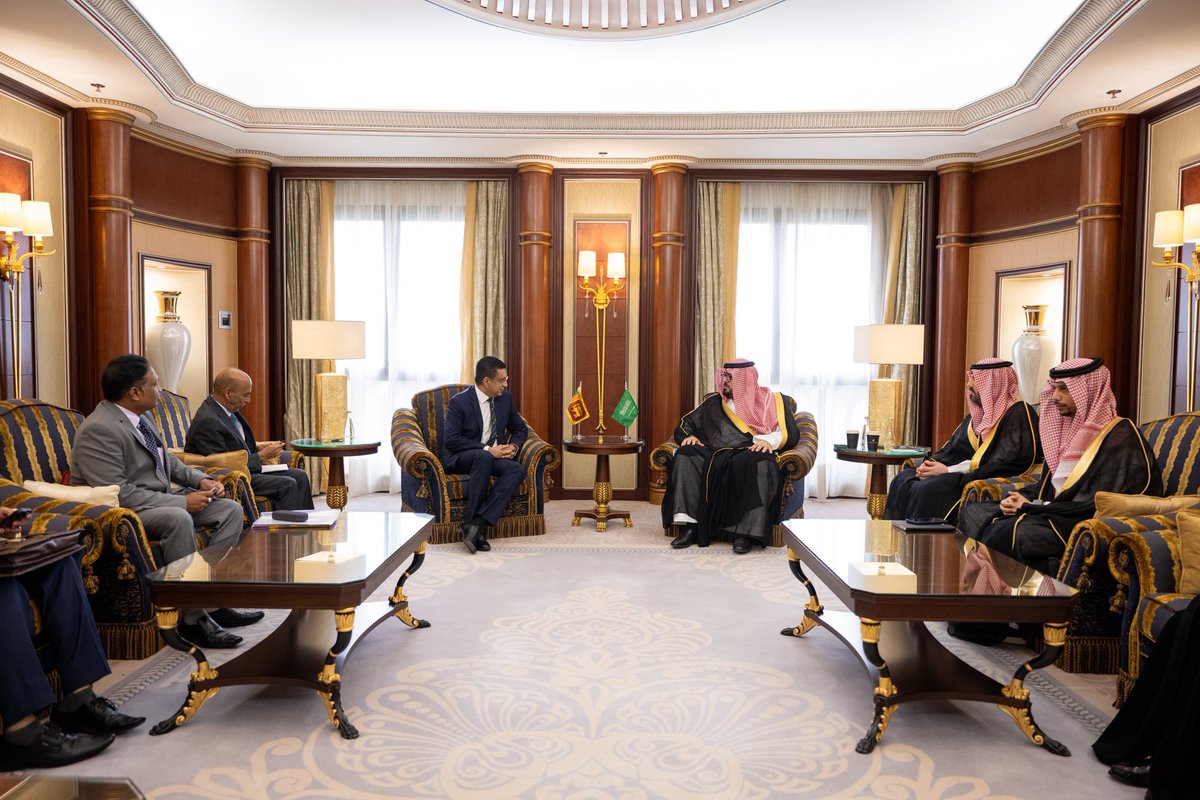 HE Minister of Economy and Planning and HE Ali Sabry, Sri Lanka’s Minister of Foreign Affairs, discuss bilateral relations and areas of cooperation between the two countries in various sectors, as well as recent regional and global developments.