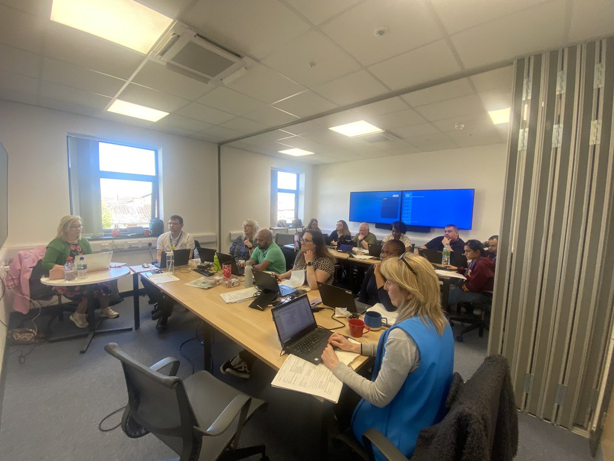 1st day of Train the Trainer for BadgerNet under way! 

<a href="/julia_juliafish/">Julia Fish</a> <a href="/BadgerNetUK/">BadgerNet</a>